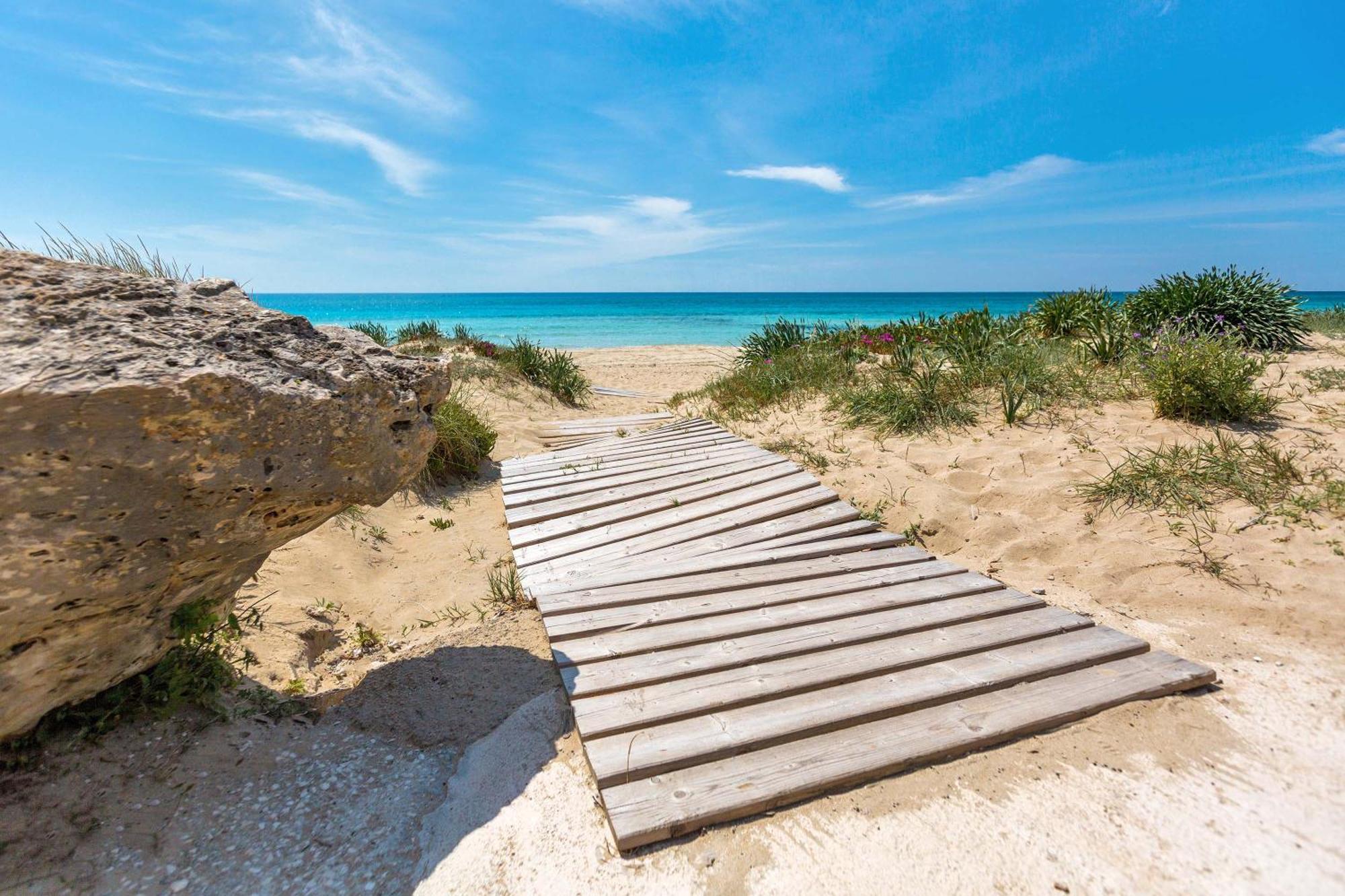 Blusea Beach Apartments San Pietro in Bevagna Extérieur photo
